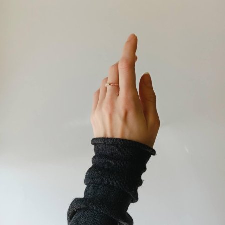 Каблучка з натурального Циркону (рожевий) + намистина кольору золото гіпоалерген.сплав d-3мм 15-18р-р на резинці