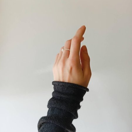 Каблучка з натурального циркону (білий)+намистин кольору золото гіпоалерген.сплав d-3мм 15-18р-р на резинці